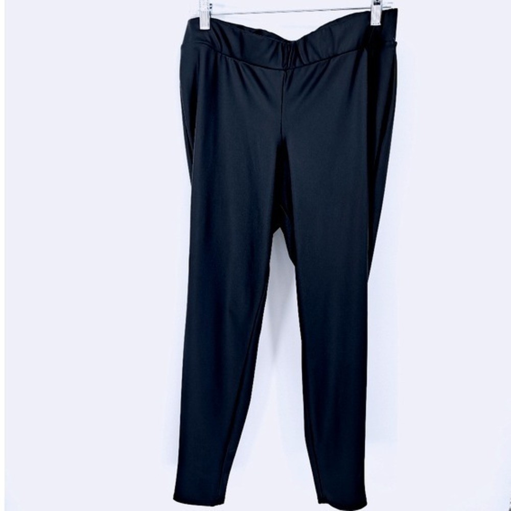 Torrid Faux Leather Black Pull On Pants Size 1X‎